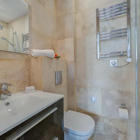 Appartement Ange 100M De La Mer - Happy Rentals Antibes Extérieur photo
